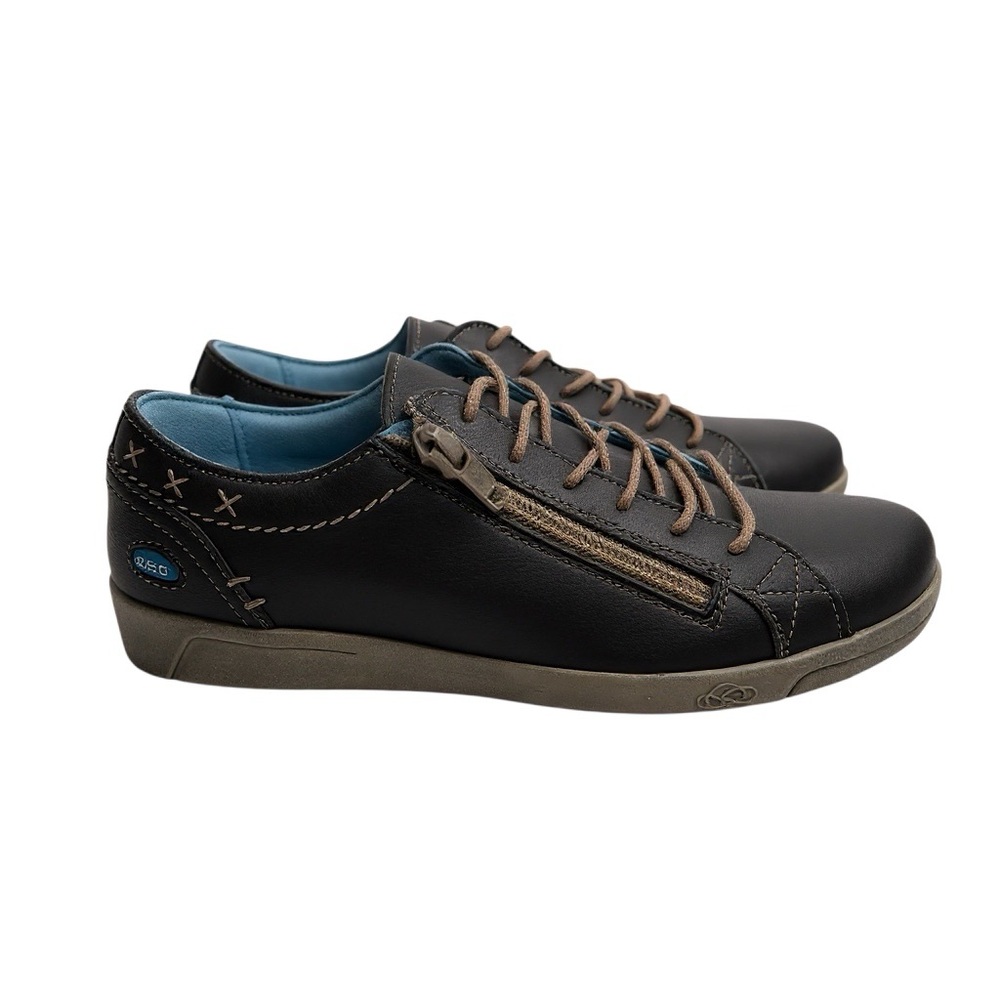 CLOUD Aika Footwear Italian Leather Dk Grey Sneaker 5/5.5 EU 36 Big Kids 3.5